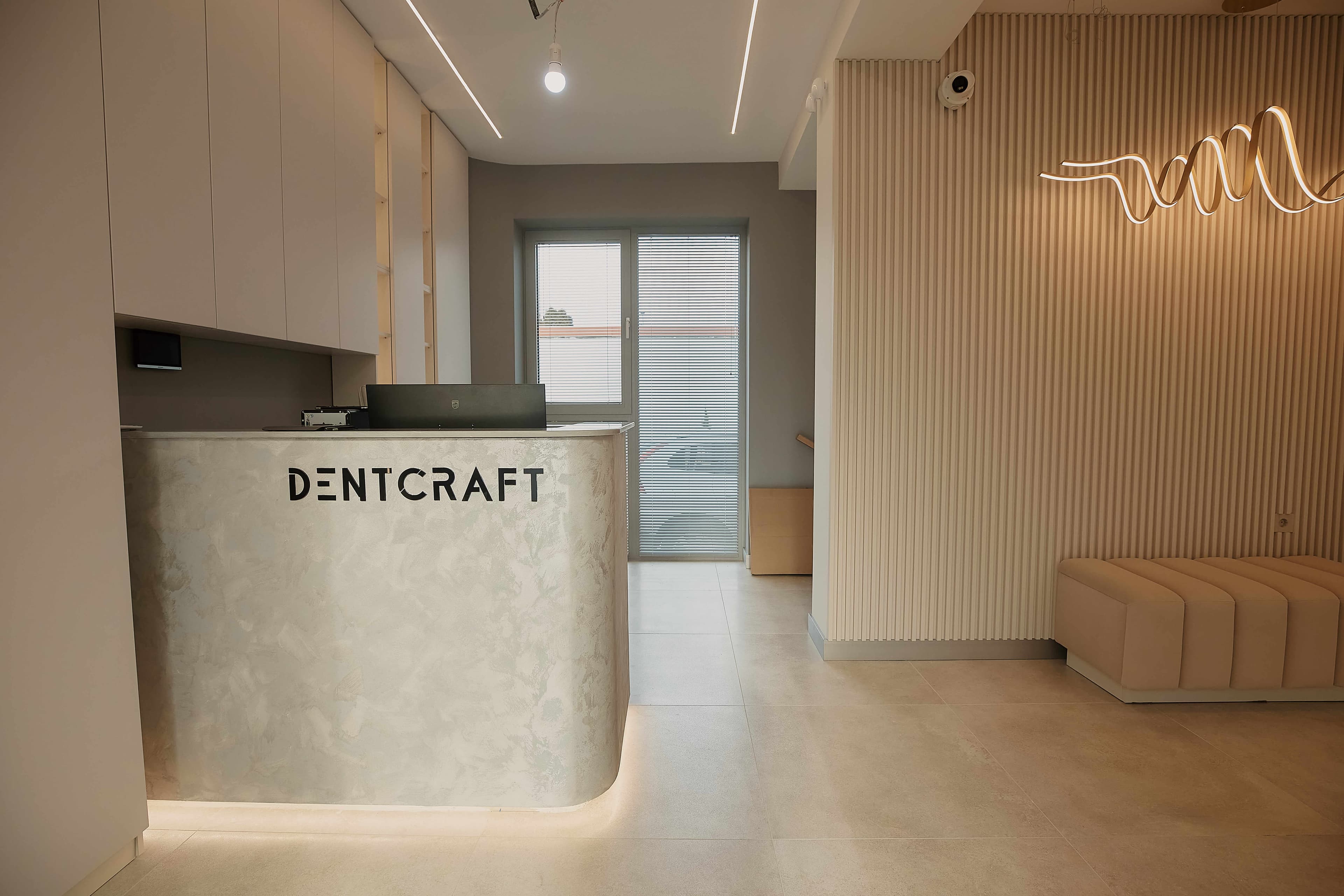 Dentcraft klinika recepcio